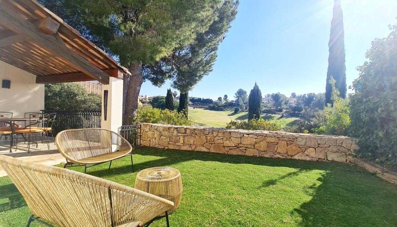 Superbe Villa-Domaine Avec Golf Piscine Et Tennis サン・シル・シュル・メール エクステリア 写真